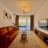 Doua camere, apartament cu piscina si gradina proprie, nou, la prima inchiriere